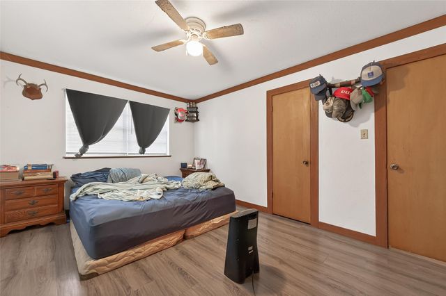 19838 Nordt Road, Damon, TX 77430