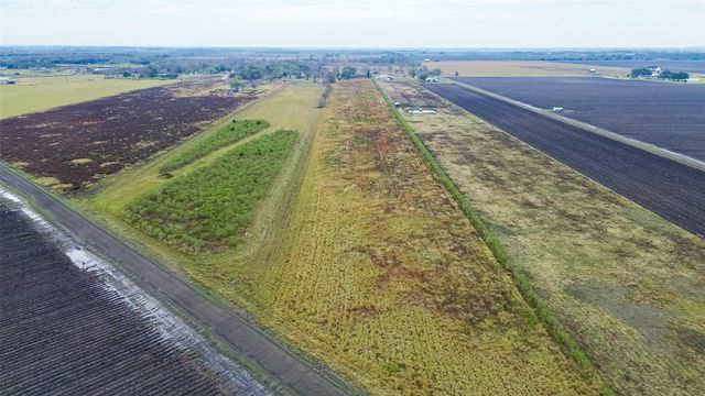 19838 Nordt Road, Damon, TX 77430