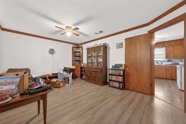 19838 Nordt Road, Damon, TX 77430