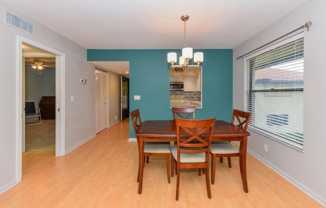 390 SW South River Drive 202, Stuart, FL 34997