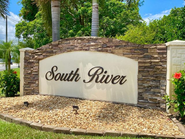 390 SW South River Drive 202, Stuart, FL 34997