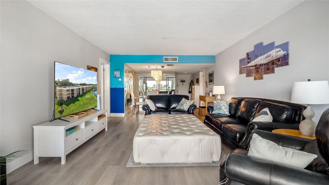 16325 Golf Club Road 303, Weston, FL 33326