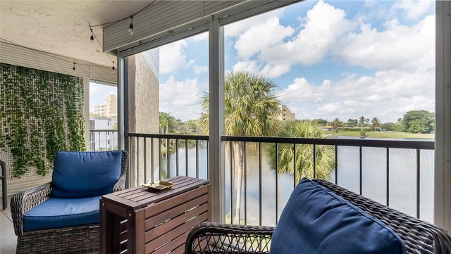 16325 Golf Club Road 303, Weston, FL 33326