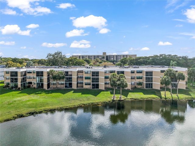 16325 Golf Club Road 303, Weston, FL 33326
