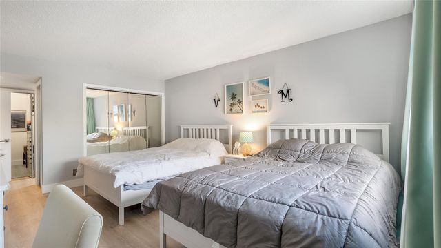 16325 Golf Club Road 303, Weston, FL 33326