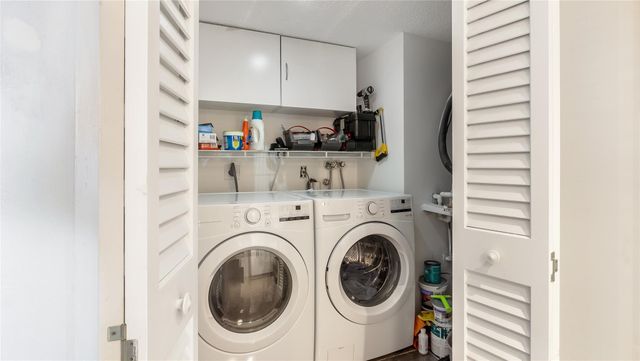 16325 Golf Club Road 303, Weston, FL 33326