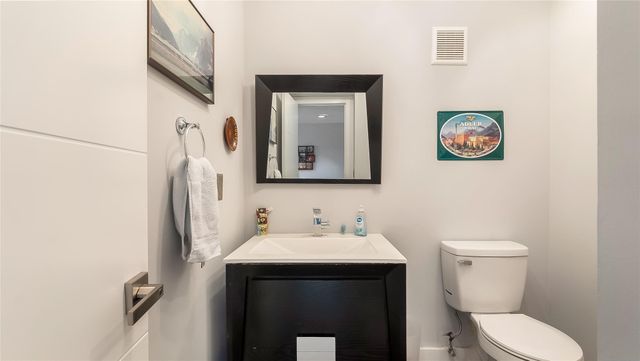 16325 Golf Club Road 303, Weston, FL 33326