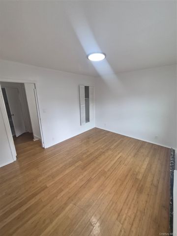 111-40 114th Street, South Ozone Park, NY 11420