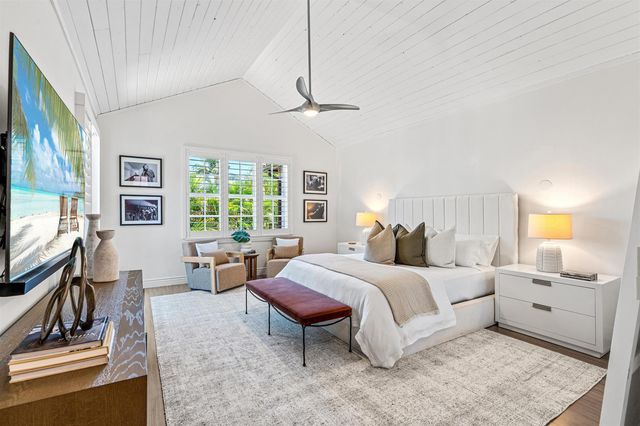 1027 Coralina Lane, Delray Beach, FL 33483