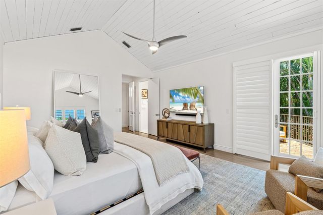 1027 Coralina Lane, Delray Beach, FL 33483