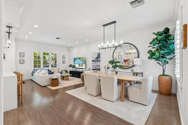 1027 Coralina Lane, Delray Beach, FL 33483