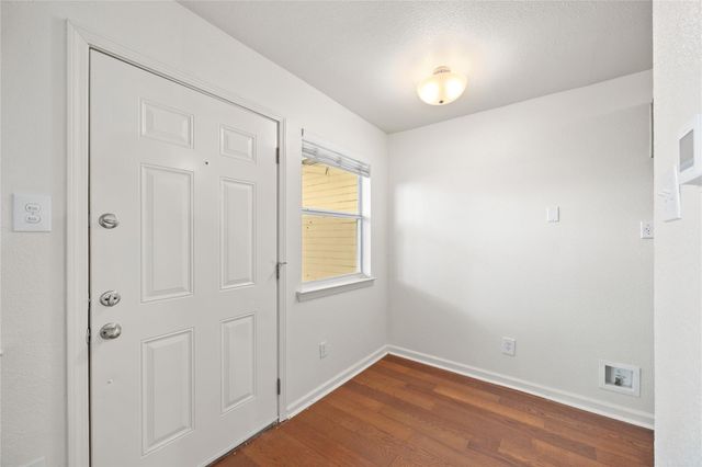 1110 W 22nd ST 2, Austin, TX 78705