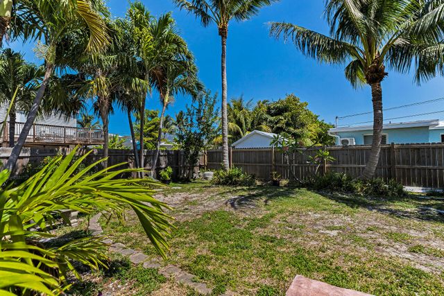 690 79Th Street Ocean, Marathon, FL 33050