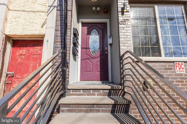657 N 12TH ST, Philadelphia, PA 19123