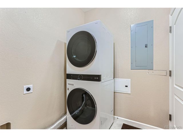 8555 Gold Peak Dr F, Highlands Ranch, CO 80130