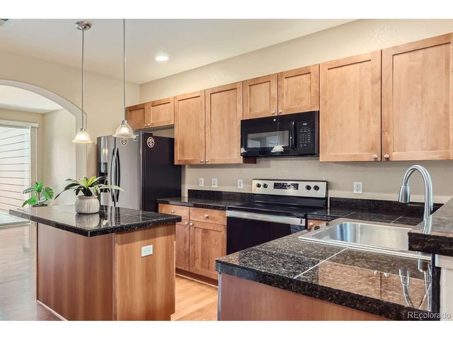 8555 Gold Peak Dr F, Highlands Ranch, CO 80130