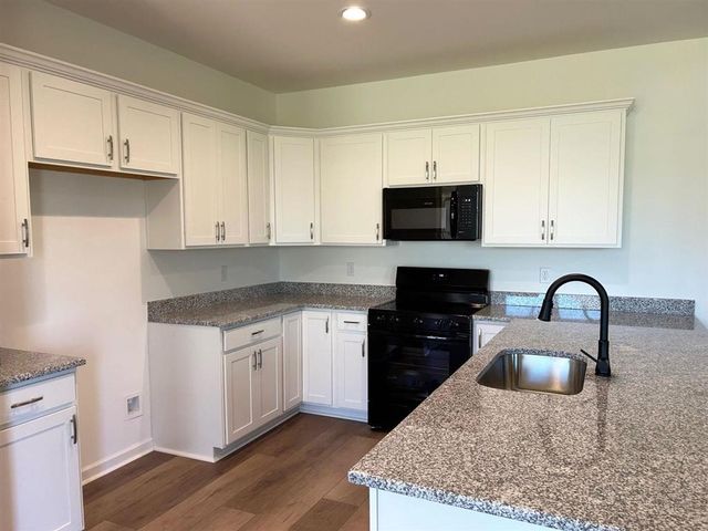 128 CHANDLER Lane, Sulphur, LA 70665