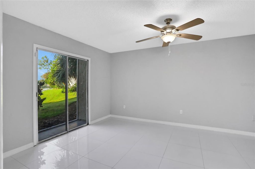 Image 5 of property listing at 540 ORANGE DRIVE 13, Altamonte Springs, FL 32701