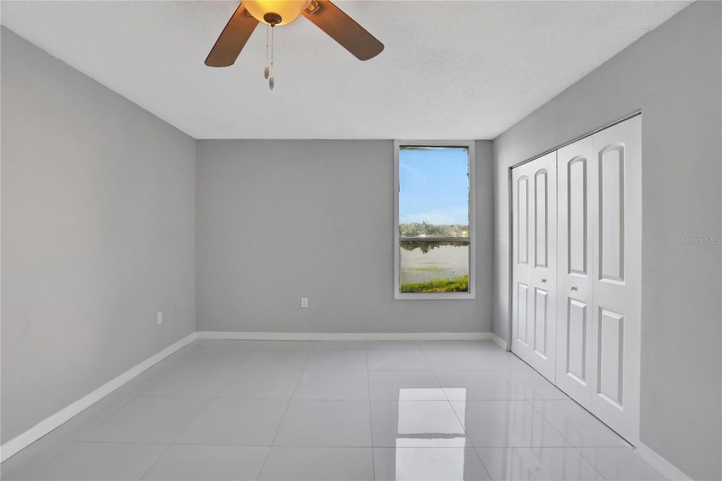 Image 8 of property listing at 540 ORANGE DRIVE 13, Altamonte Springs, FL 32701