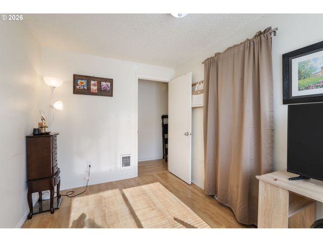 821 Ne 108TH Ave, Vancouver, WA 98664