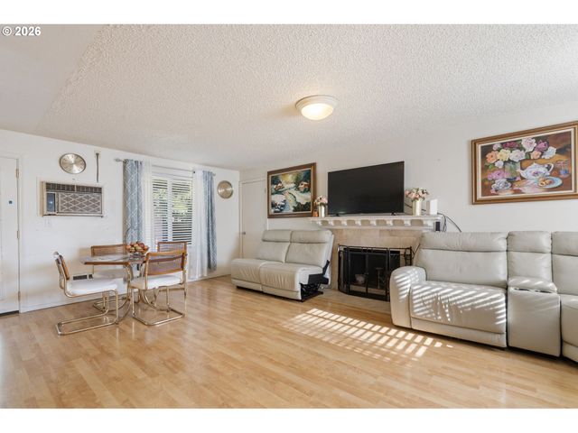 821 Ne 108TH Ave, Vancouver, WA 98664