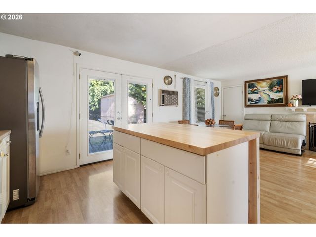 821 Ne 108TH Ave, Vancouver, WA 98664