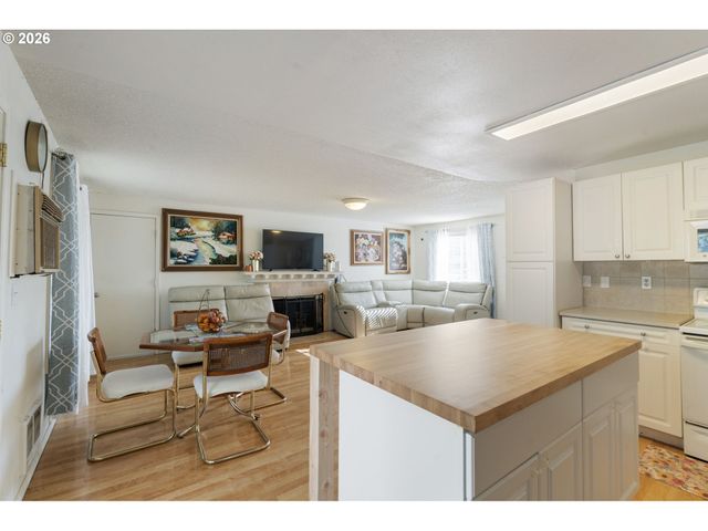 821 Ne 108TH Ave, Vancouver, WA 98664