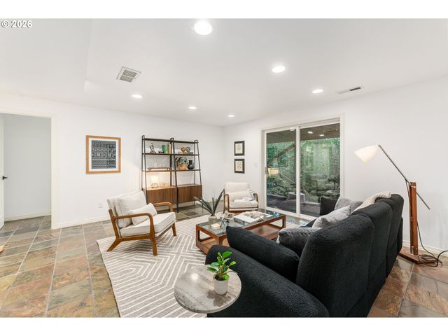 13250 Nw Germantown Rd, Portland, OR 97231