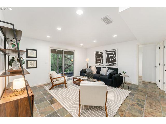 13250 Nw Germantown Rd, Portland, OR 97231