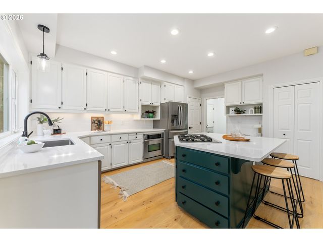 13250 Nw Germantown Rd, Portland, OR 97231