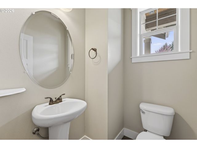 37437 Se OLSON St, Sandy, OR 97055