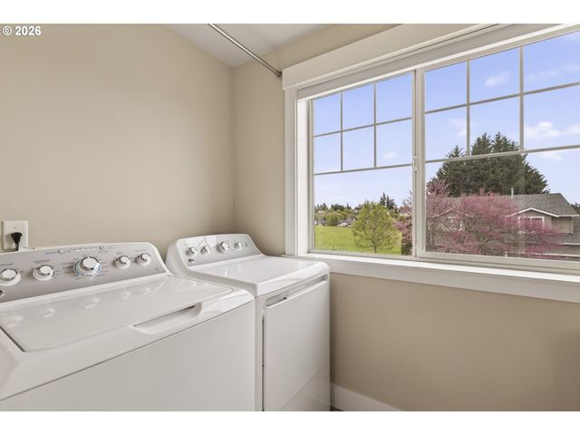 37437 Se OLSON St, Sandy, OR 97055