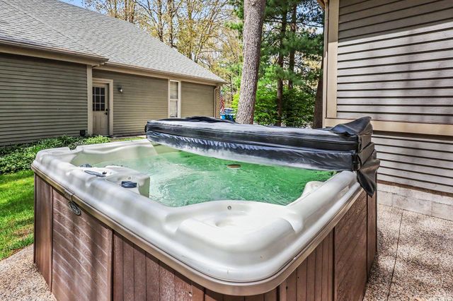 16012 Baird Drive, Spring Lake Twp, MI 49456