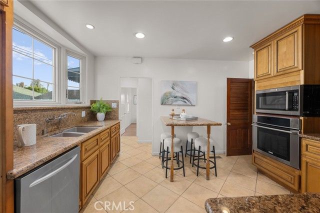 120 W Longden Avenue, Arcadia, CA 91007