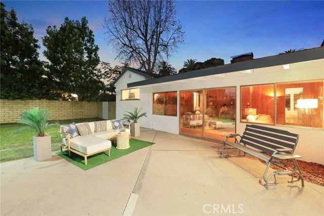 120 W Longden Avenue, Arcadia, CA 91007