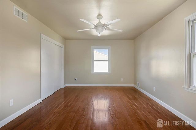 4 Visco Drive, Edison, NJ 08820