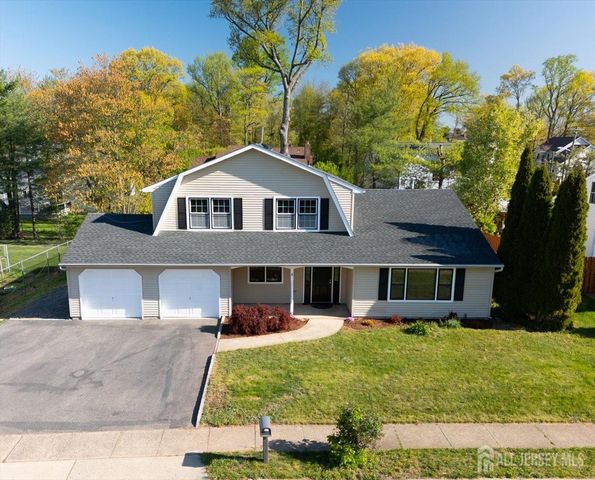 4 Visco Drive, Edison, NJ 08820
