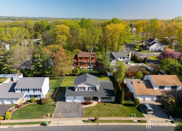 4 Visco Drive, Edison, NJ 08820