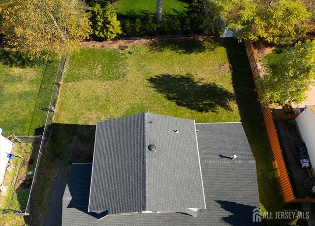 4 Visco Drive, Edison, NJ 08820