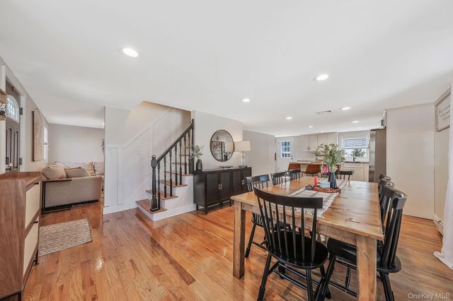 135 Texas Street, Lindenhurst, NY 11757