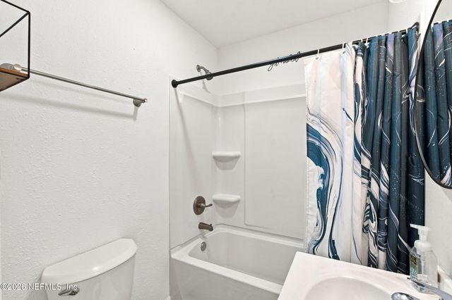 7059 TYNAN Avenue, Jacksonville, FL 32211