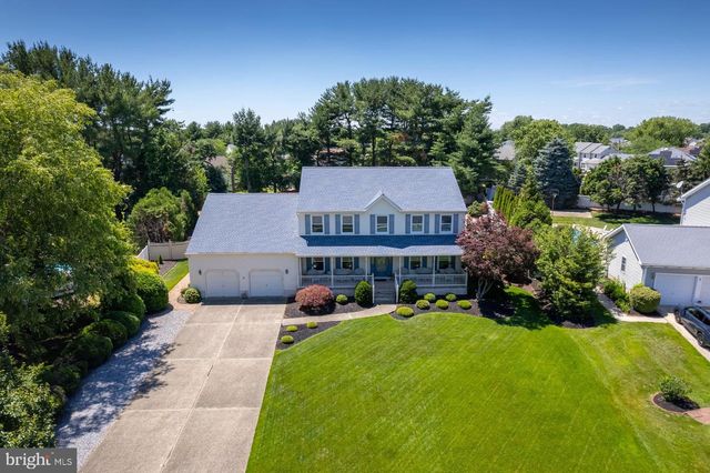 2 MANSOOR CT, Sewell, NJ 08080