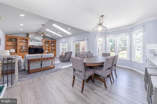 2 MANSOOR CT, Sewell, NJ 08080