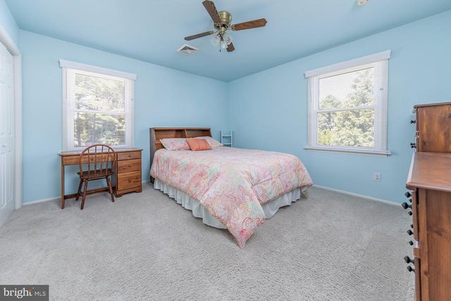 2 MANSOOR CT, Sewell, NJ 08080