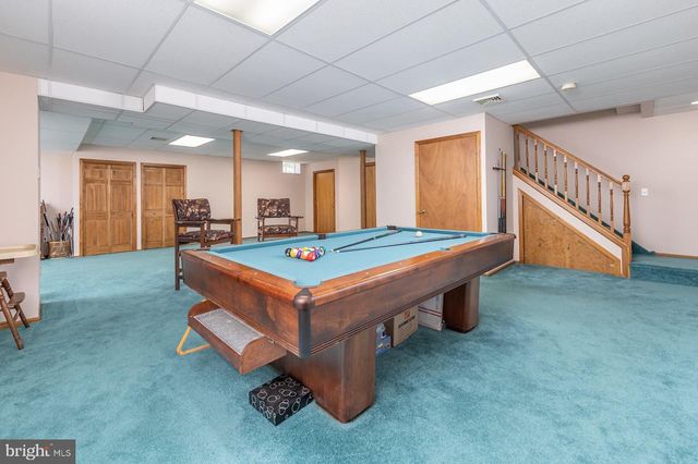 2 MANSOOR CT, Sewell, NJ 08080