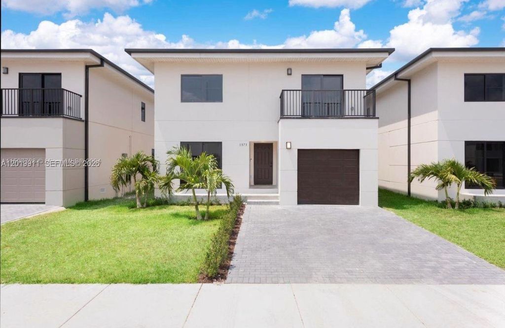 1326 NW 2nd Ln, Florida City, FL 33034