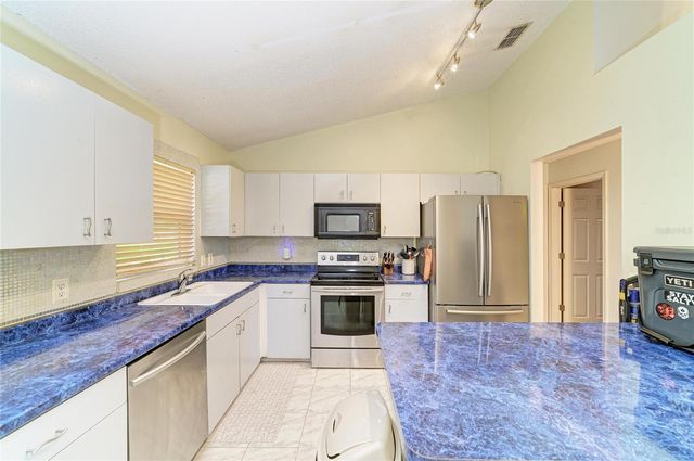 7807 E 50TH PLACE, Bradenton, FL 34203