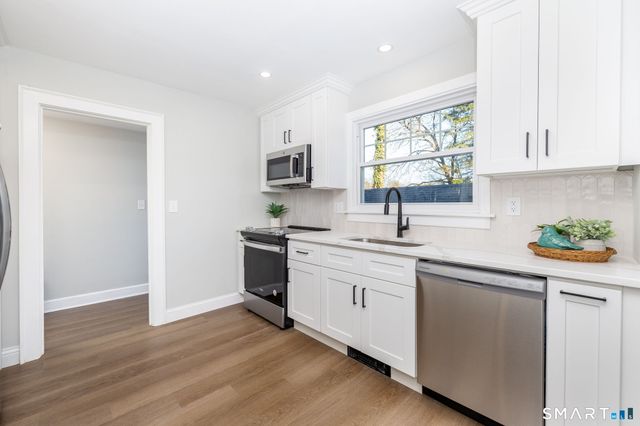 51 Hepburn Road, Hamden, CT 06517