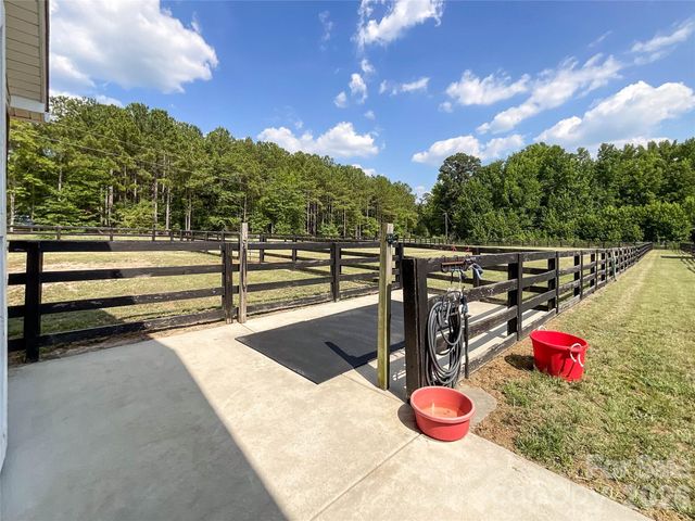 1132 Sandhills VFD Road, Jefferson, SC 29718