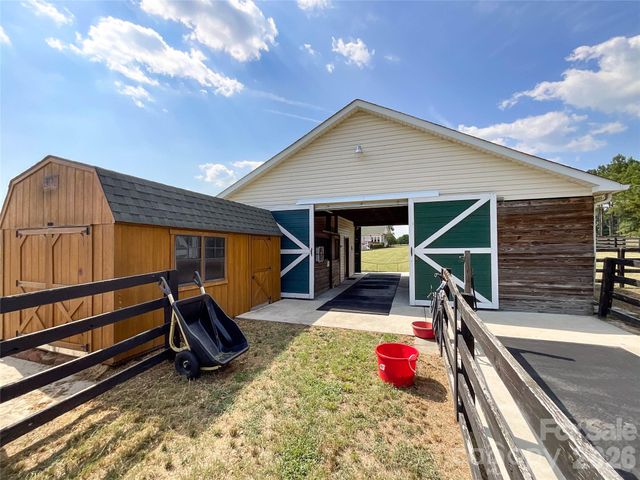 1132 Sandhills VFD Road, Jefferson, SC 29718